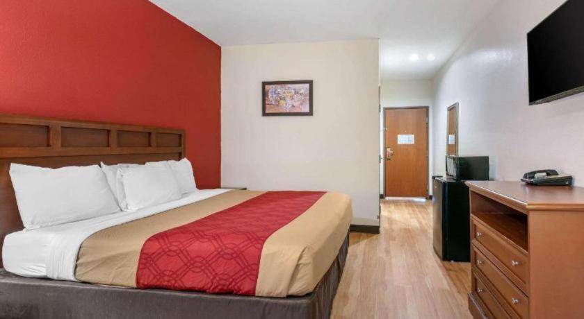 Econo Lodge Eutaw Exterior photo